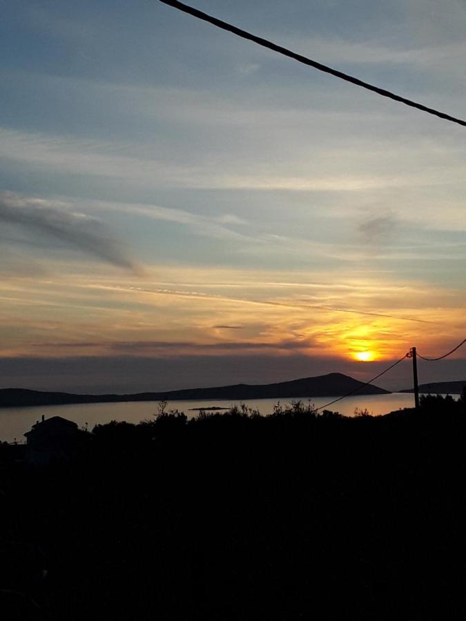 Golden Navarino's Sunset Pylos Exteriör bild